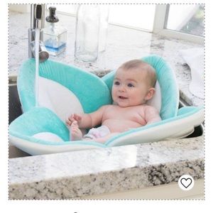 Blooming Bath Lotus Baby Bath - Seafoam